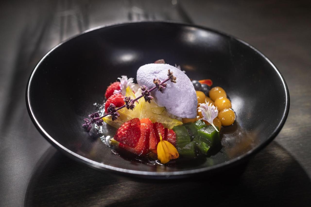 Lopesan Costa Meloneras Resort & Spa Luaran gambar A dessert at the restaurant