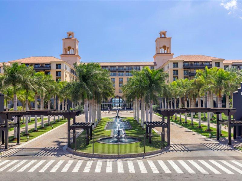 Lopesan Costa Meloneras Resort & Spa Luaran gambar The Ritz-Carlton, Naples